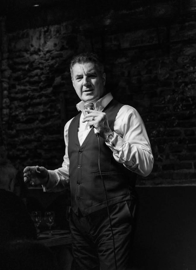 Show en vivo en El Rincón de Silverio
